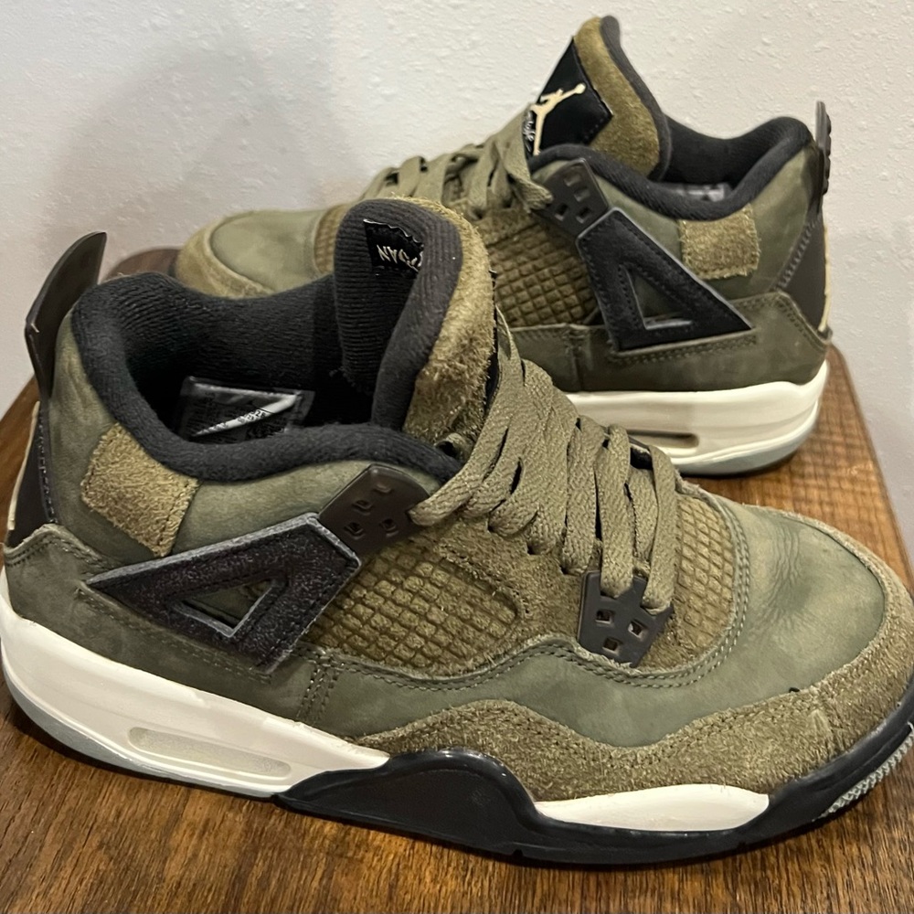Youth - Nike Air Jordan 4 SE Craft GS “Olive”